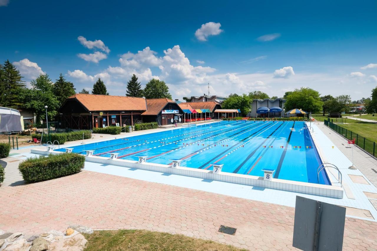 ברז'יס Mediteran Travel Mobile Homes In Camping Terme Catez מראה חיצוני תמונה