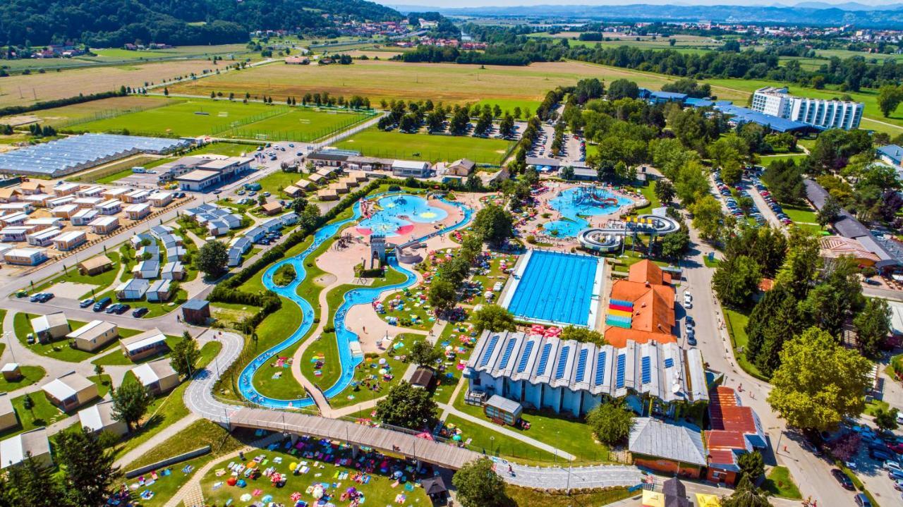 ברז'יס Mediteran Travel Mobile Homes In Camping Terme Catez מראה חיצוני תמונה
